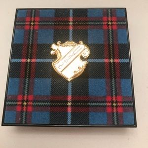 Mac petite 6 cool eyeshadow palette